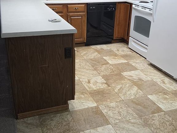 4th image of 304 4th Ave E APT 12