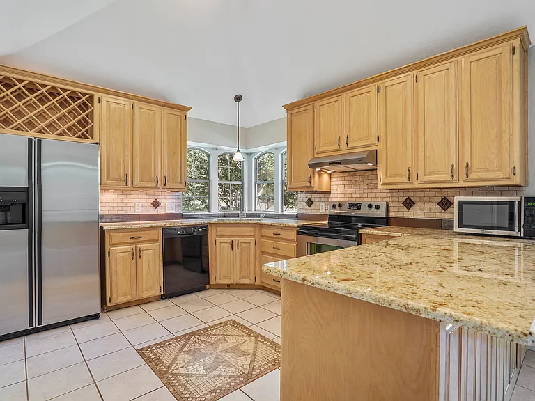 1419 Sweetgum Cir — Photo 13