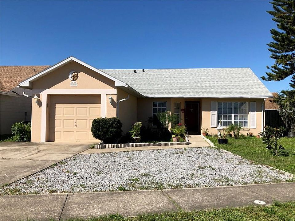 1st image of 111 Kelly Cir