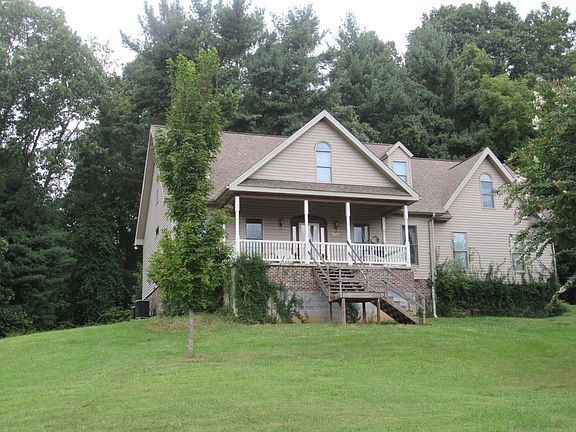2nd image of 1299 McCoy Cir