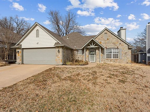 3rd image of 2014 E Connell Ct