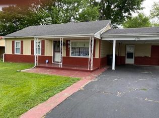 1532 Richmond Dr, Madisonville, KY 42431