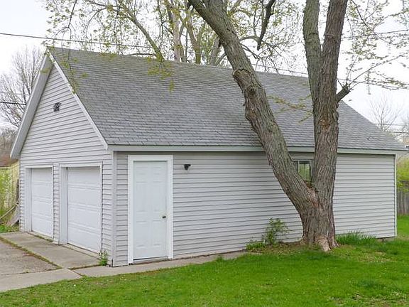 2nd image of 3805 E Rudisill Blvd