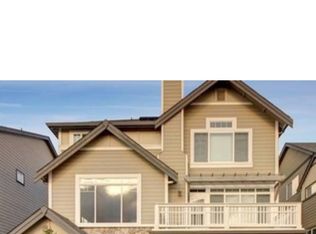 6826 Pinehurst Ave SE, Snoqualmie, WA 98065