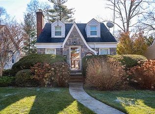 187 Green Ave, Freeport, NY 11520