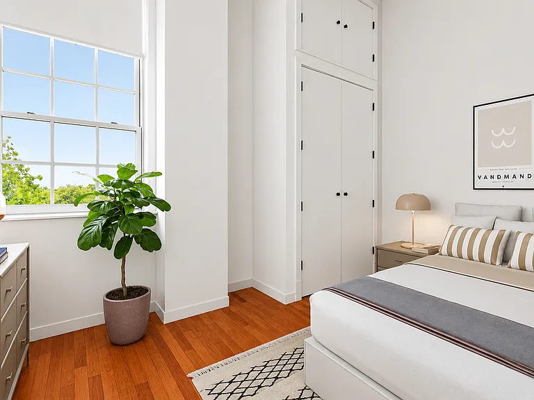180 Bainbridge St #201 — Photo 5