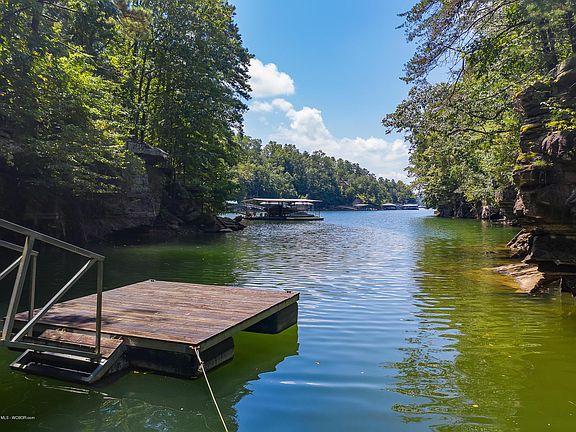 Image 5: Swim Pier