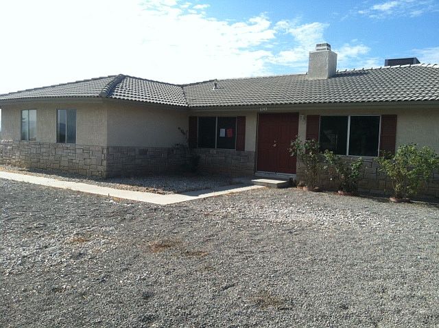 1st image of 16745 Greentree Blvd