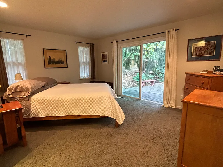 primary bedroom looking southeast