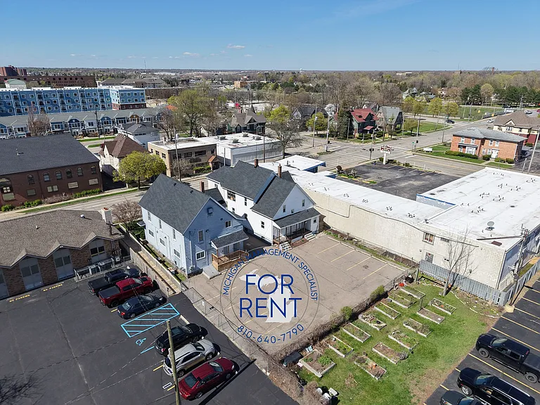 310 E Court St #1 — Photo 34