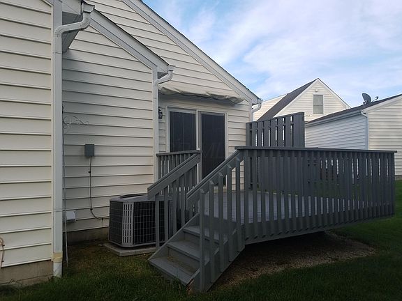 3rd image of 123 Sandrala Dr #14
