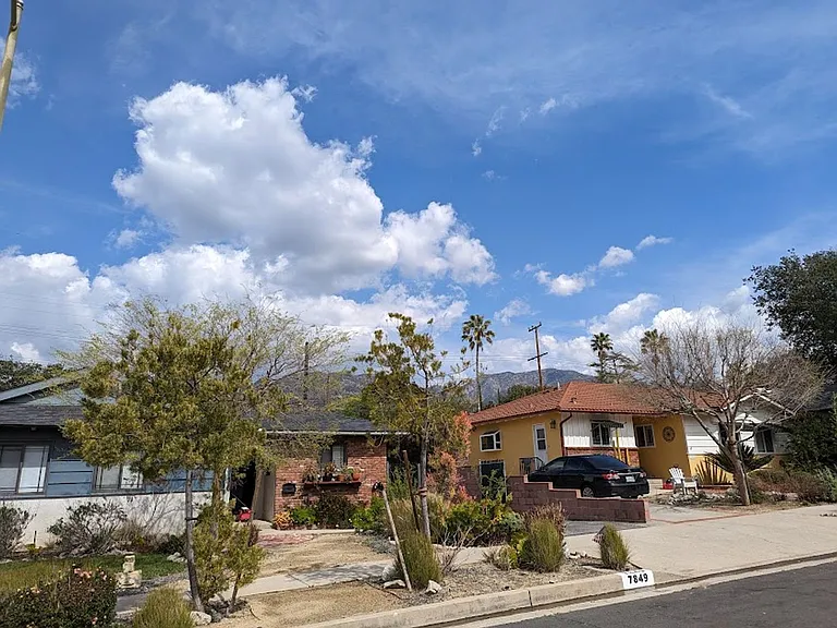 7849 Beckett St — Photo 28