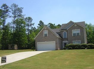 121 Huntcliff Trl, Ellenwood, GA 30294