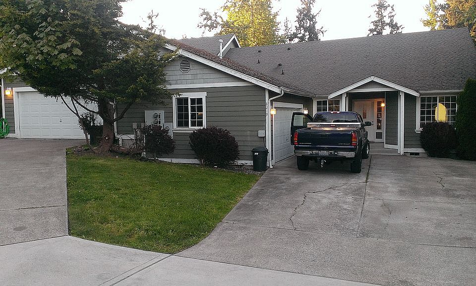 1st image of 8217 112th St E #8219