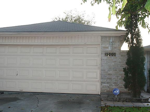 4th image of 3102 Misty Park Dr
