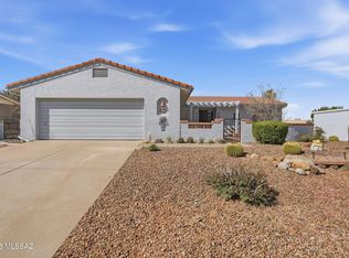 266 W Calle Frambuesa, Green Valley, AZ 85614