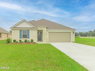 433 Starlight Dr, Lafayette, LA 70501