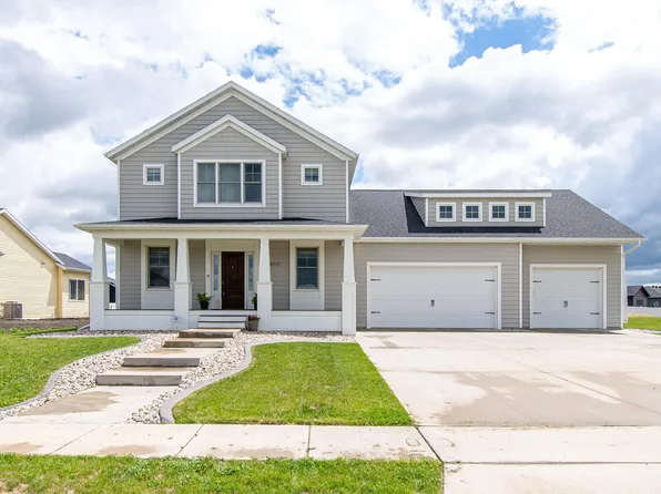 4717 11th St W, West Fargo, ND 58078