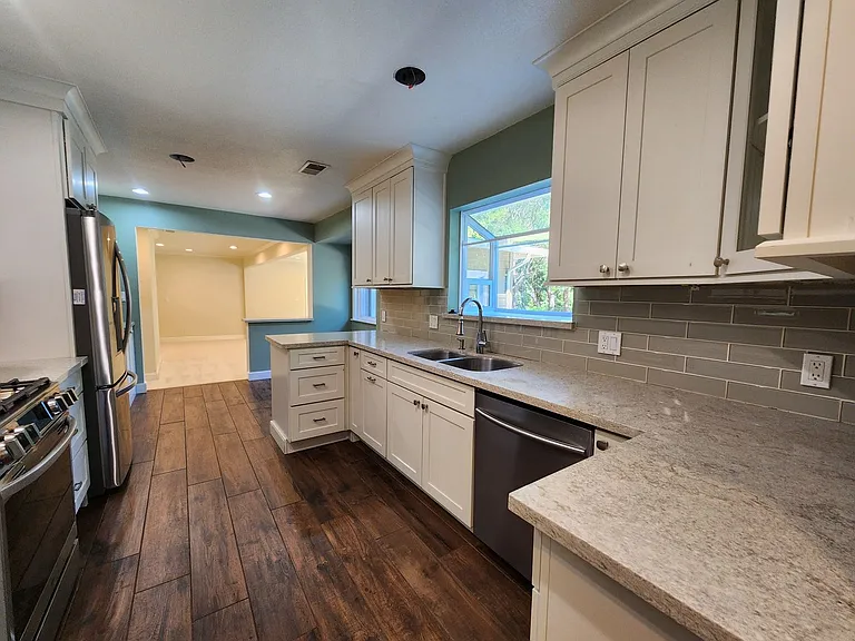1401 Ralston Ave — Photo 45