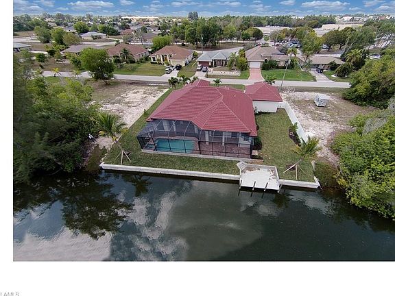 3rd image of 3541 SW 17thplace