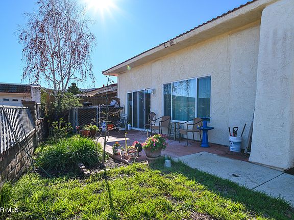 4th image of 32488 Saddle Mountain Dr