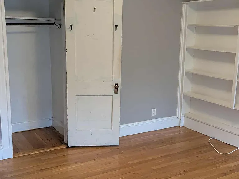 187 Winthrop Rd #3 — Photo 5