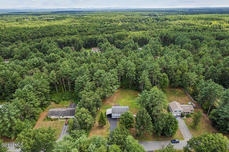4th image of 7 Balsam Lane