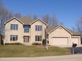 2230 E Elmview Dr, Appleton, WI 54915