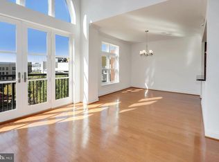 38 Maryland Ave UNIT 611, Rockville, MD 20850