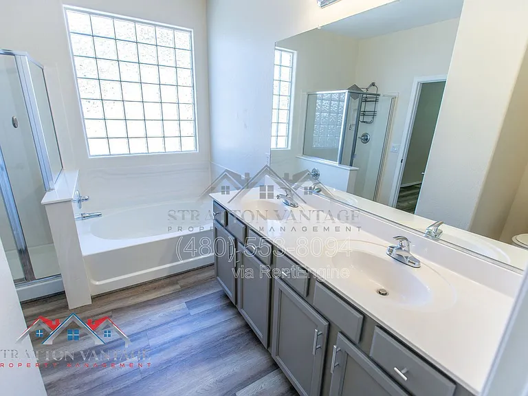 15272 W Jackson St — Photo 25