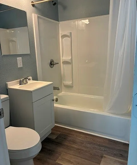 309 E Hoffman Ave — Photo 9
