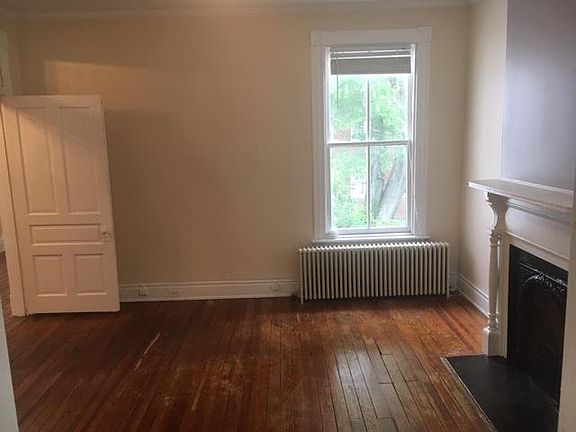 5th image of 2426 Hanover Ave