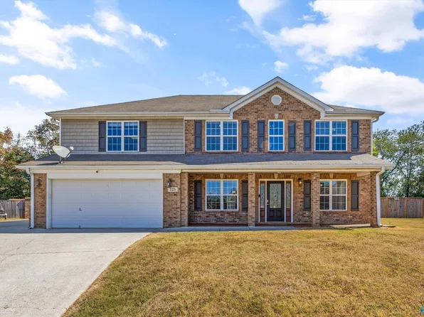123 Upland Cir, Toney, AL 35773