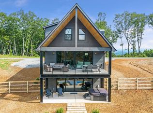 470 High Summit Dr, Talking Rock, GA 30175