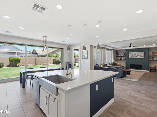 7548 E PAMPA Avenue, Mesa, AZ 85212