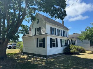 16389 Metompkin Rd, Bloxom, VA 23308