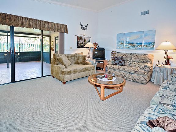 4th image of 13285 Saint Tropez Cir