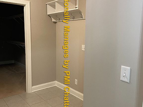 4th image of 8554 Red Deer Ln