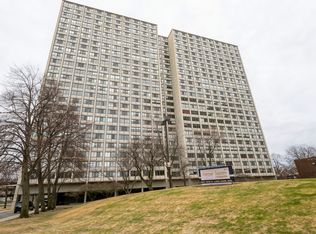 4850 S Lake Park Ave APT 1201, Chicago, IL 60615