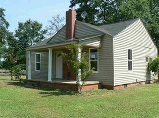 4938 Poplar Springs Rd, Ware Shoals, SC 29692