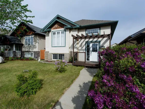 44 White Ave, Red Deer, AB T4N 7E5