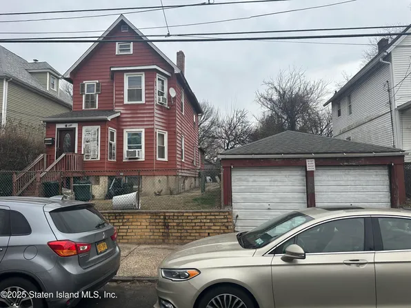 101 Lockman Ave, Staten Island, NY 10303