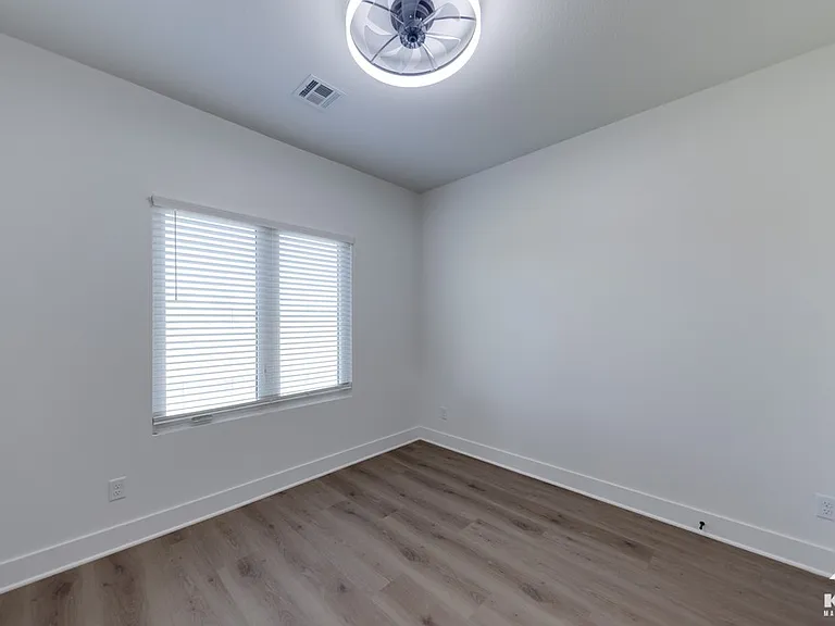 2336 N Stonecress St — Photo 20