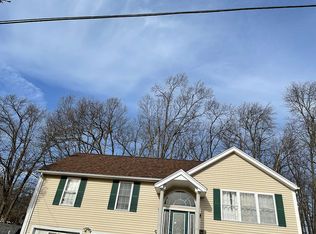 44 Wilbur St, Worcester, MA 01606