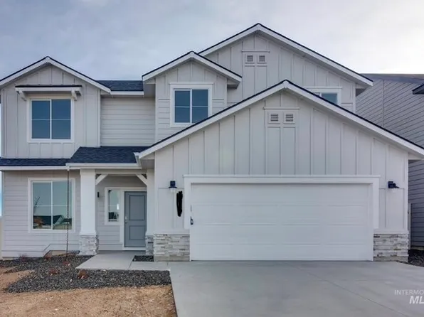 6866 W Plateau Creek Dr, Meridian, ID 83646