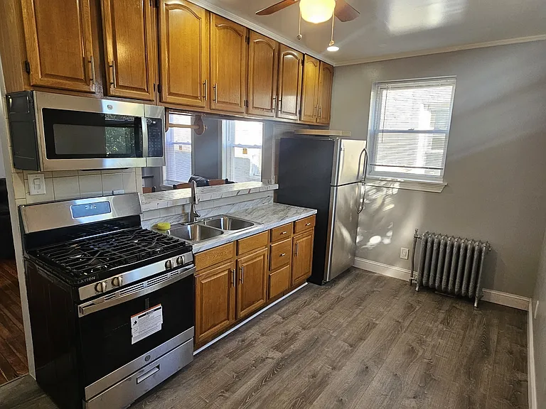 119 S 55th St #2 — Photo 6