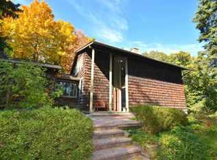 2 Regent Ct, Ann Arbor, MI