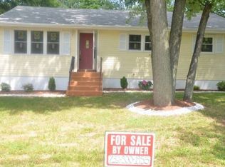 40 Poplar Rd, Piscataway, NJ 08854