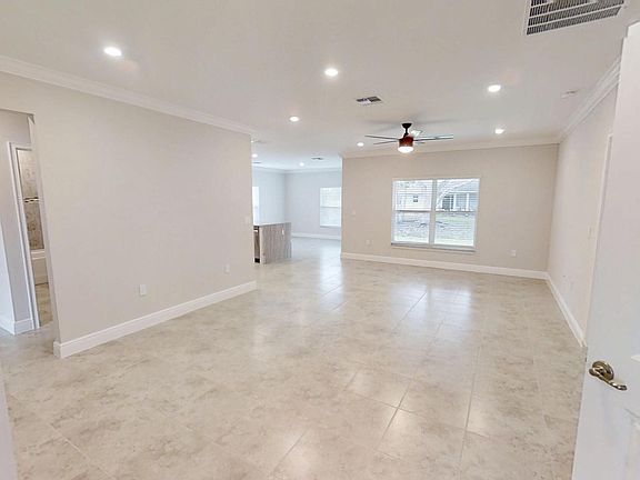 5th image of 418 Easy Street