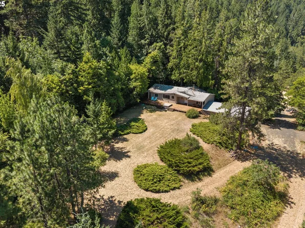 1910 Proctor Rd, Mosier, OR 97040
